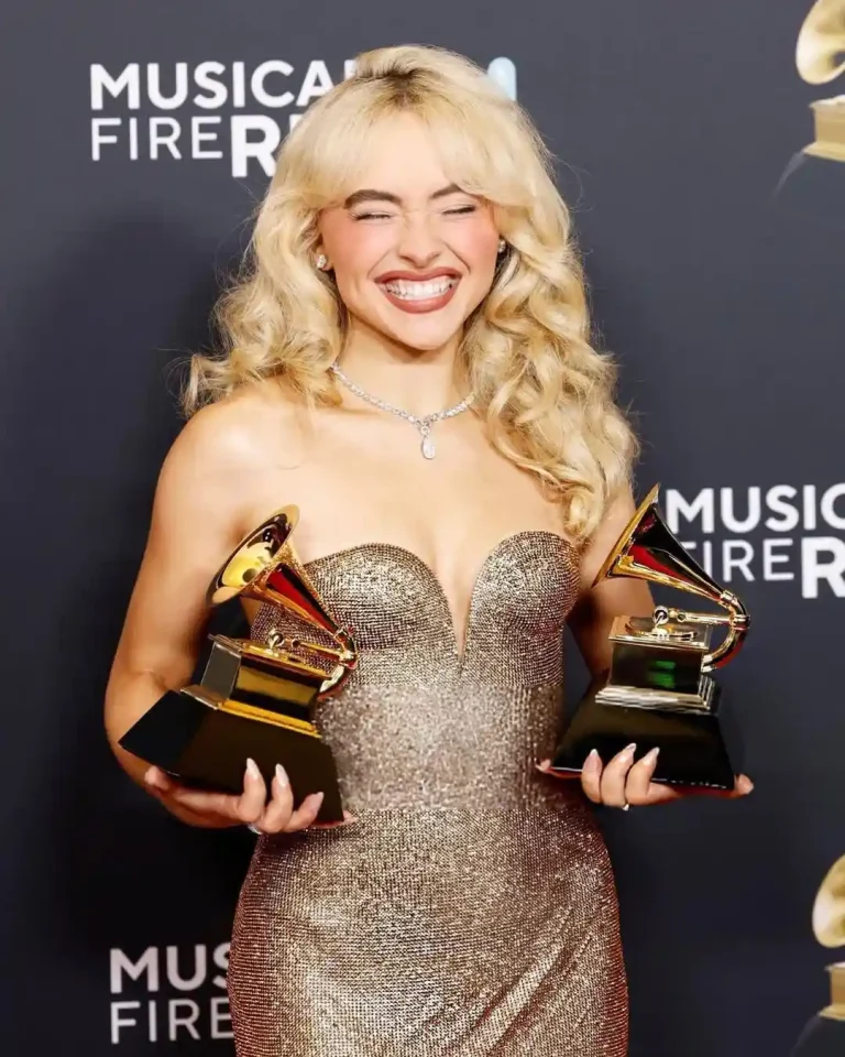 Sabrina Carpenter Ethnicity, Net Worth, Age, Heritage & Family
